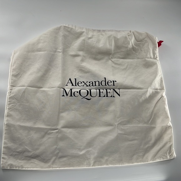 ALEXANDER MCQUEEN Extra Large Camo Tote - Picture 6 of 6